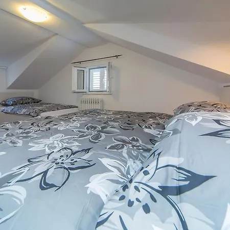 Narona Casa de hóspedes Mlini