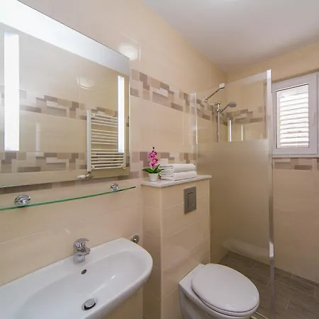 Pensjonat Narona Mlini